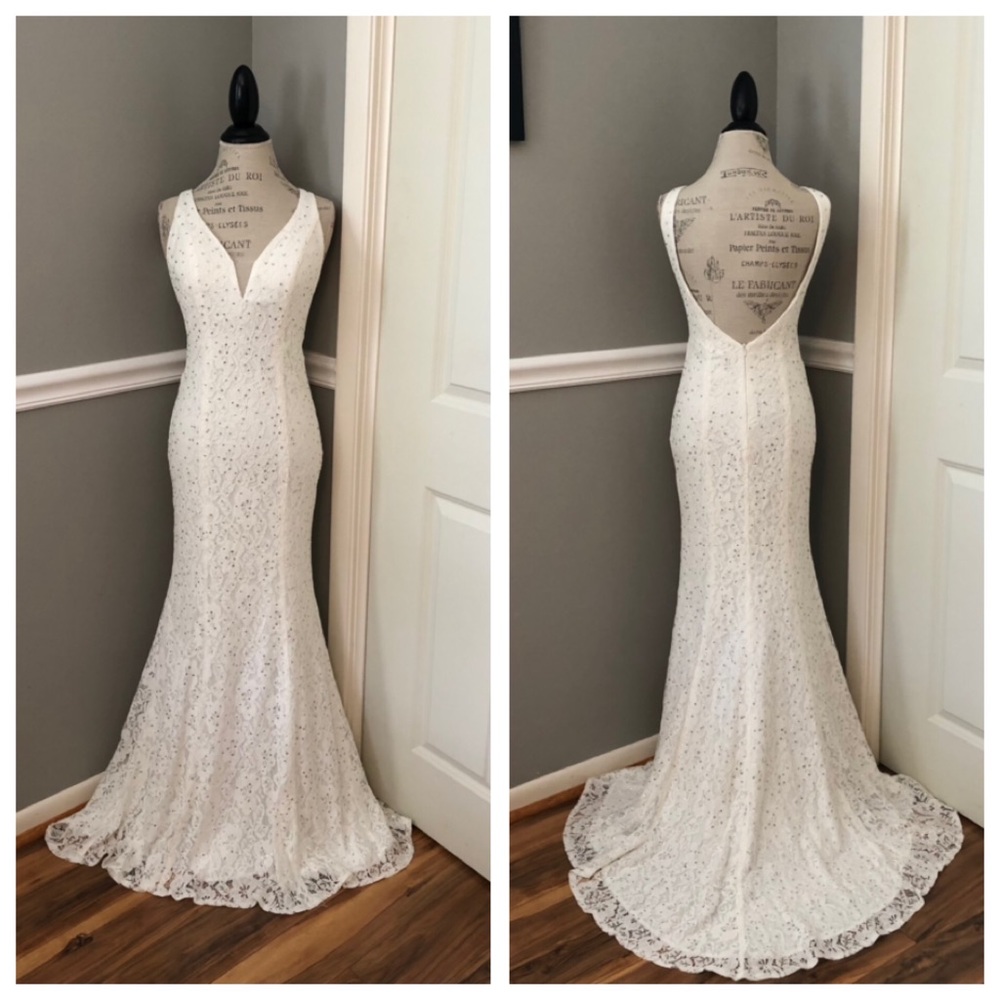 NEW ABBY PARIS SZ 2 IVORY LACE BEADED ILLUSION FORMAL EVENING GOWN